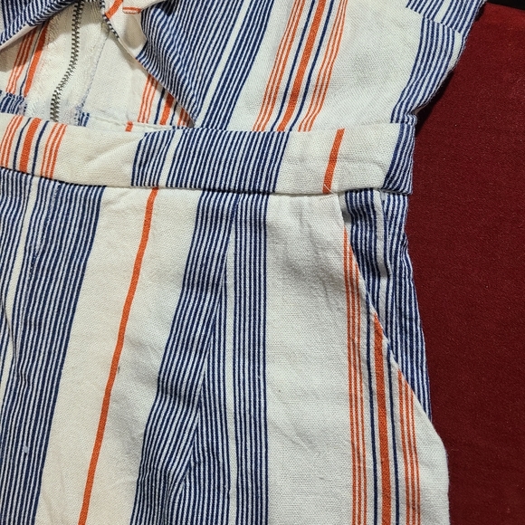 Forever 21 Sleeveles summer jumper - Picture 8 of 10